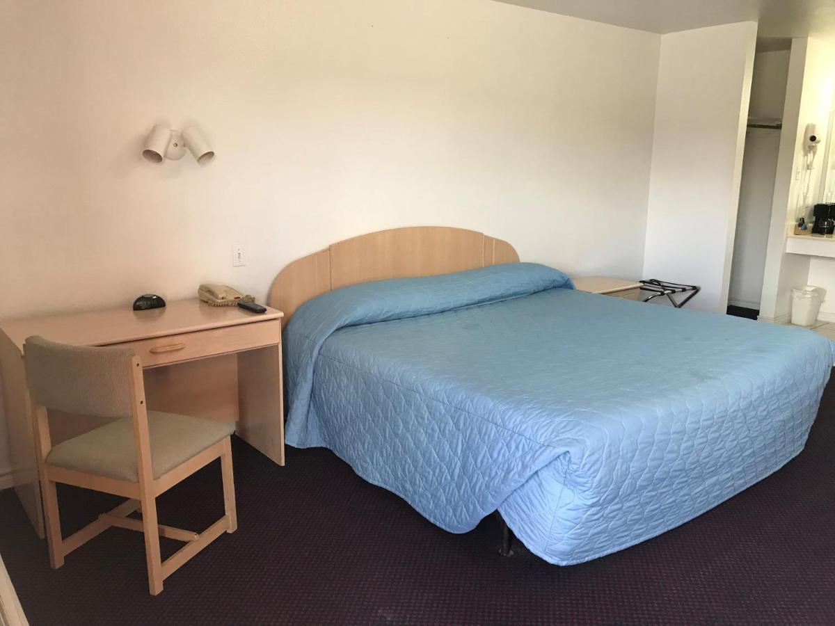 Luxury Inn George West Buitenkant foto